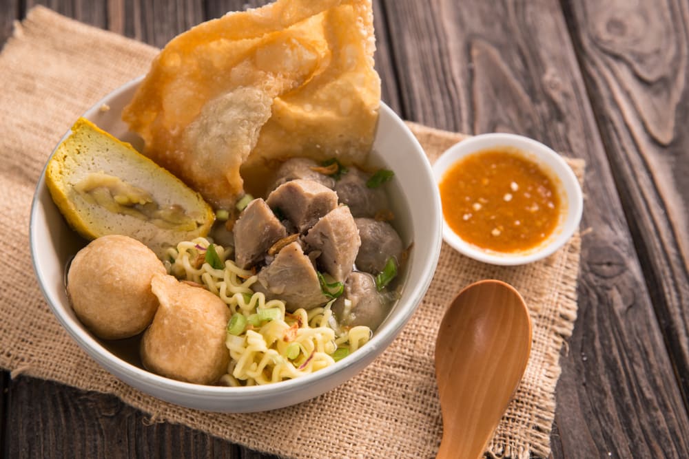 bakso kuliner khas musim hujan_wego